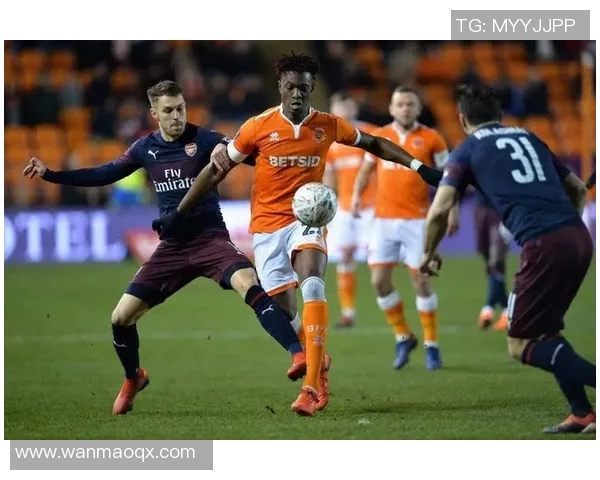 温布尔登与东方的精彩对决揭示足球战术与团队合作的完美结合