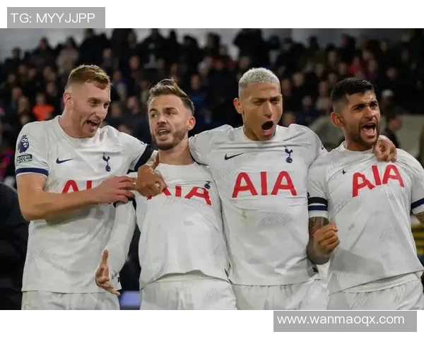 狼队与热刺激战正酣双方争夺英超关键三分的精彩对决