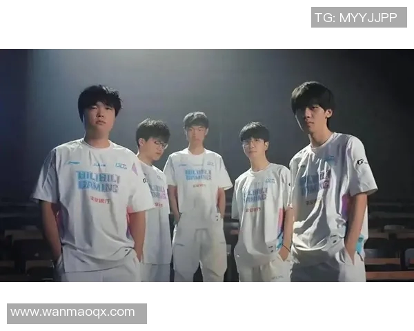 CSGO赛事分析:深入探讨BLG战队在比赛中的耐力表现与策略 CSGO赛事分析:深入探讨BLG战队在比赛中的耐力表现与策略