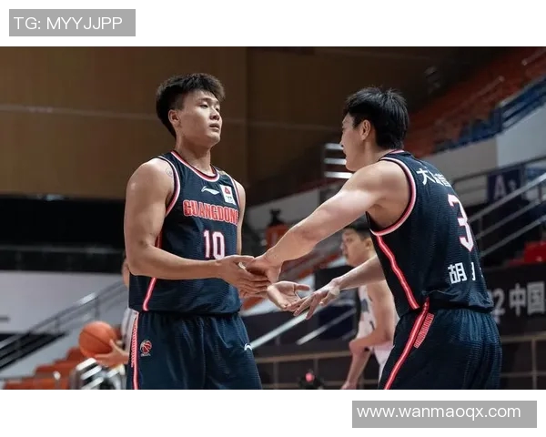 CBA精彩对决广东队迎战北控队视频回顾与精彩瞬间分析