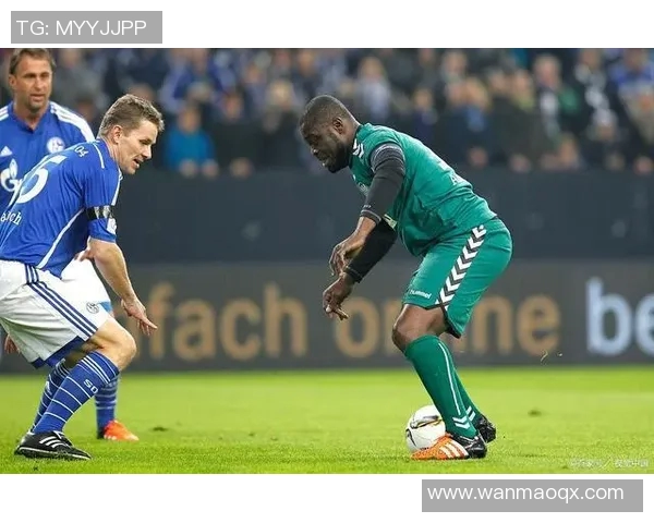 圣保利与柏林合的激烈对决分析与赛前预测 圣保利与柏林合的激烈对决分析与赛前预测