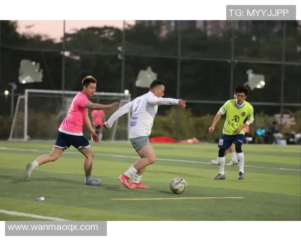 横滨水手与仙台七的激烈对决展现足球魅力与团队精神